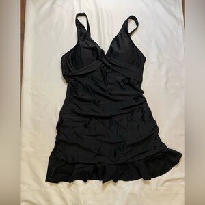 NWT Yonique size large black one piece swimsuit